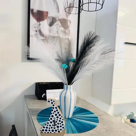 Апартаменты Paloma Blanca 2 *