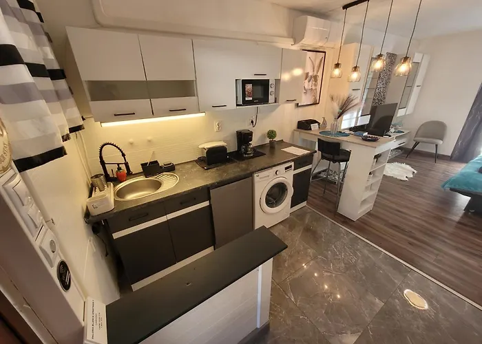 Paloma Blanca 2 * Gardony