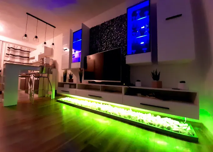 Paloma Blanca 2 Apartment *